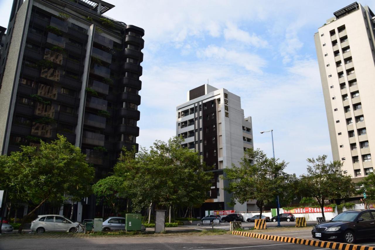 Liann Hotel Taichung Exterior photo